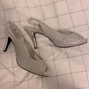 Silver sparkle heels!
